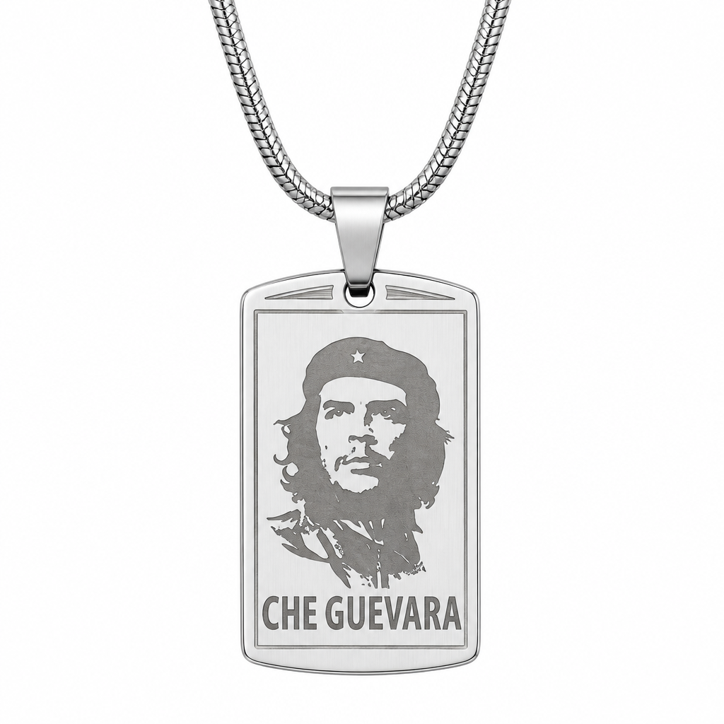 Srebrna zawieszka dog tag z portretem Che Guevary na bialym tle